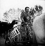 Ecco la biga dell'Arcella nella Corsa delle Bighe alle Padovanelle svoltasi nell'ambito delle manifestazioni dell'Autunno Padovano 1969 (foto G.M.) (Gustavo Millozzi)